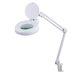 Magnifying lamp