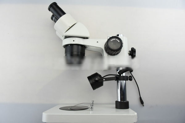 Microscope light pillar mount pole fix - Image 3